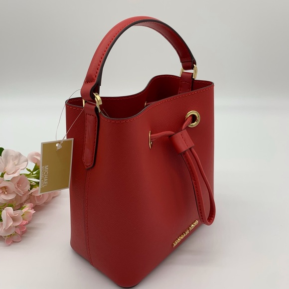 Michael Kors Suri Small Bucket Crossbody/ Flame - Picture 5 of 10